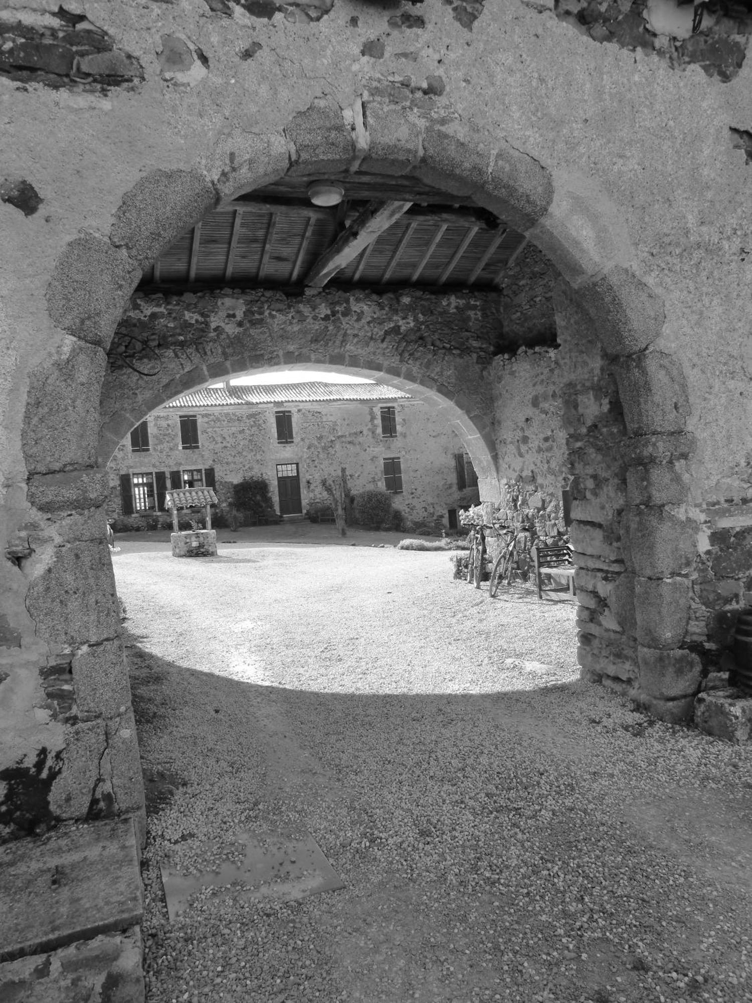 Chambre D'Hote Manoir De La Baudonniere Monsireigne Экстерьер фото