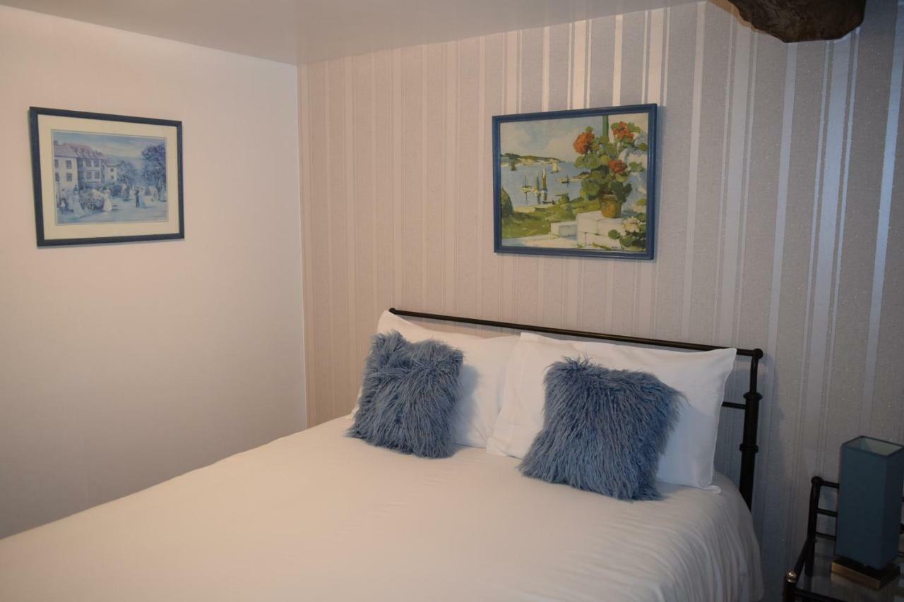 Chambre D'Hote Manoir De La Baudonniere Monsireigne Экстерьер фото
